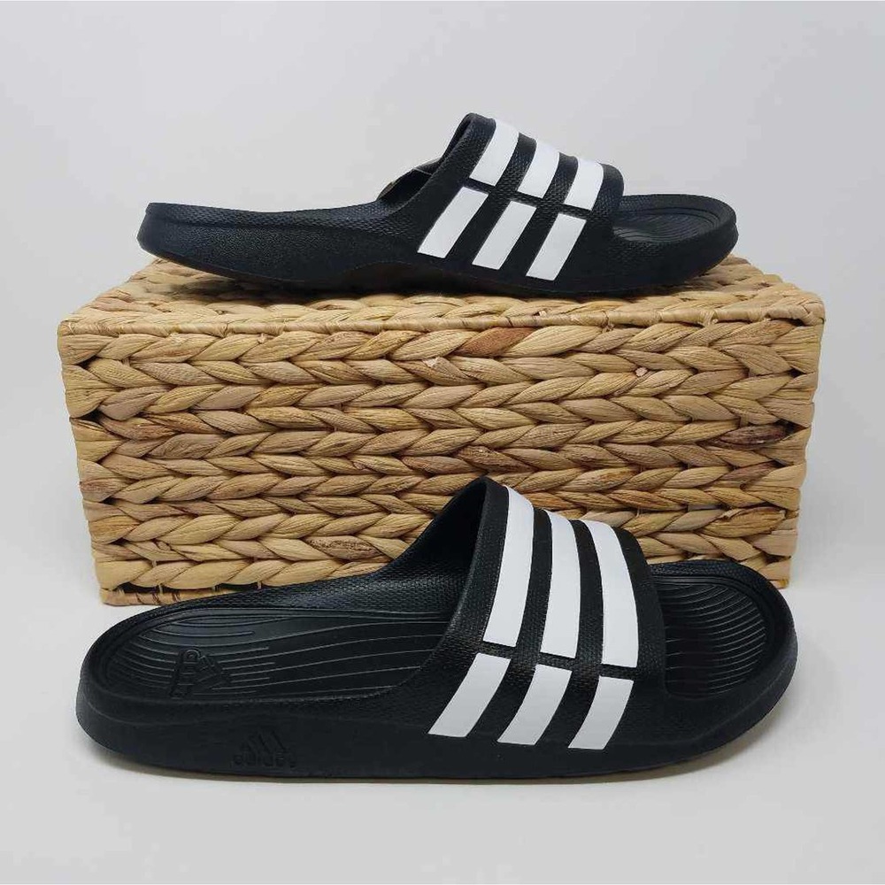 NWOB Adidas Mens Duramo Slide Sandals 11